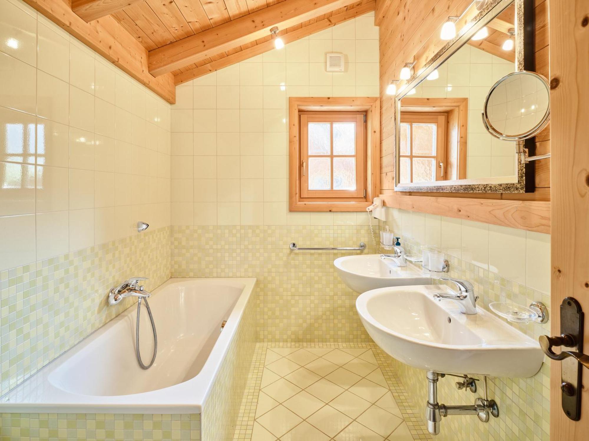Chalets Huber Майрхофен Экстерьер фото