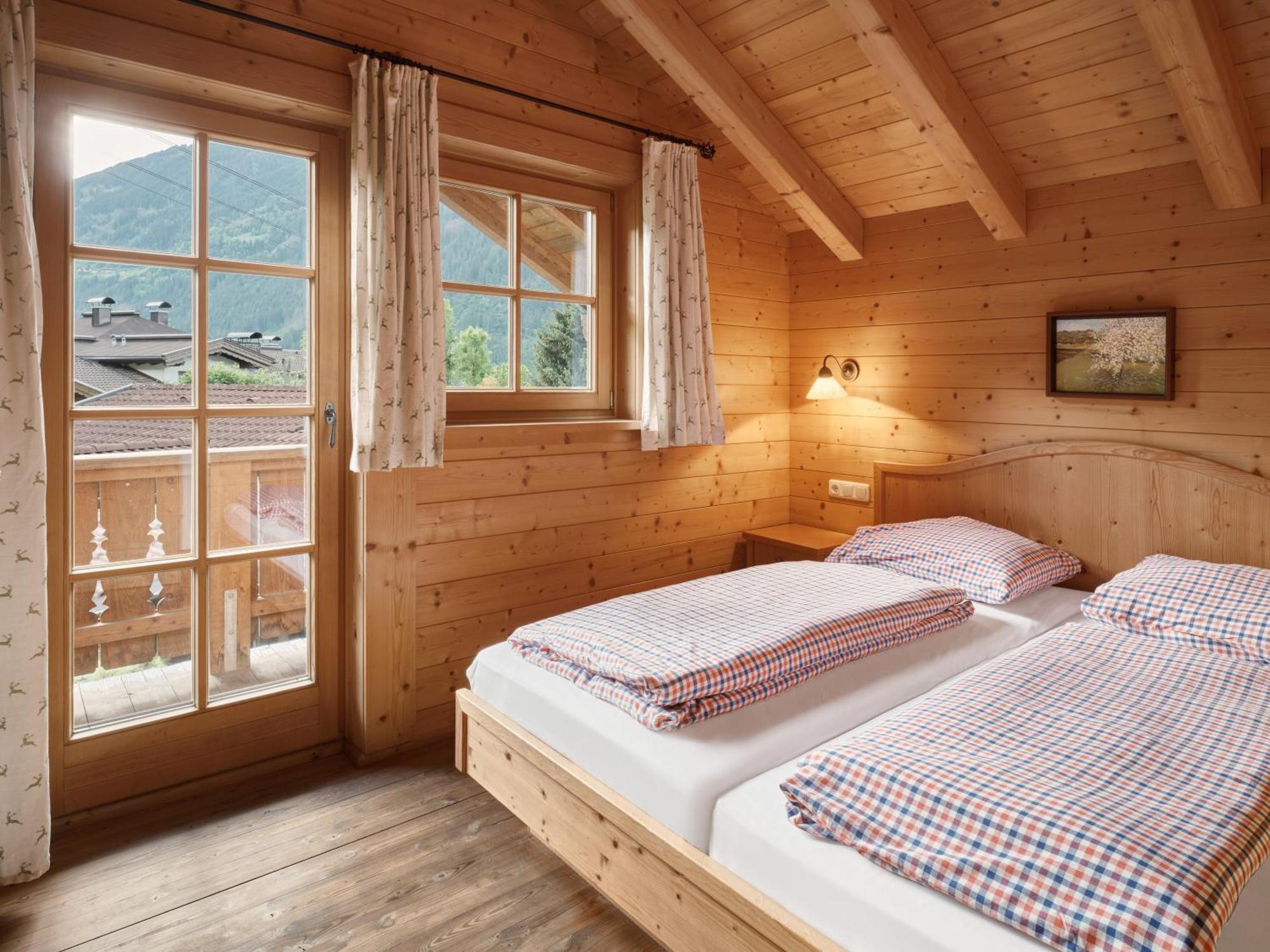 Chalets Huber Майрхофен Экстерьер фото